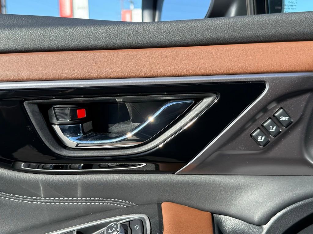 Used 2025 Subaru Outback Touring image 20