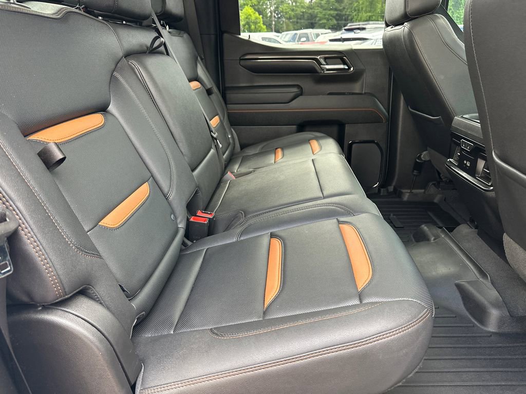 Used 2023 GMC Sierra 1500 AT4 w/ AT4 Premium Package AWD/4WD image 16