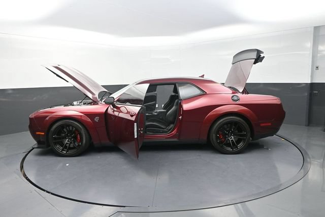 Used 2022 Dodge Challenger SRT Hellcat RWD image 34