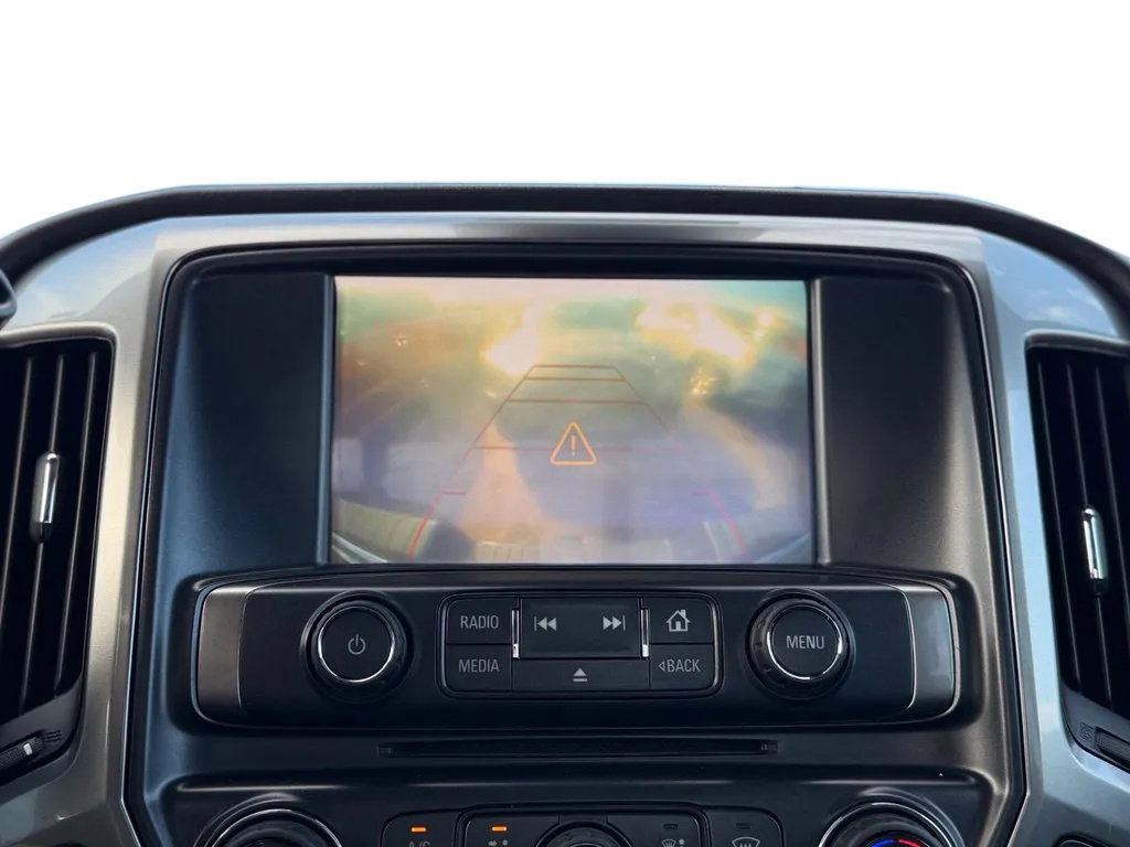 Used 2018 Chevrolet Silverado 2500 LTZ w/ Midnight Edition AWD/4WD image 9