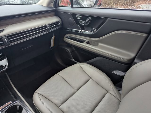 New 2026 Lincoln Corsair Grand Touring image 14