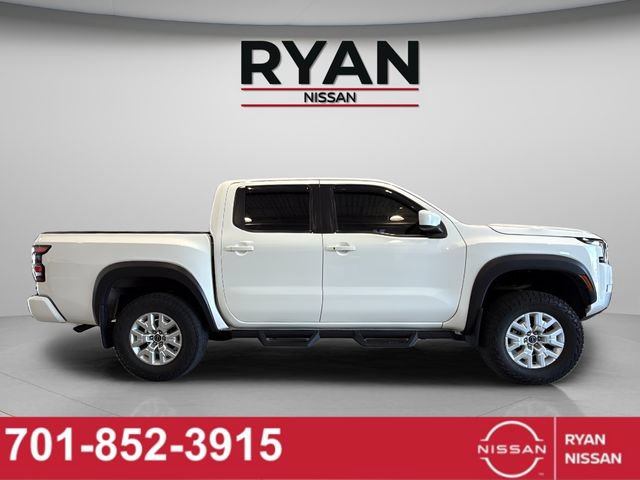 Used 2022 Nissan Frontier SV AWD/4WD image 11