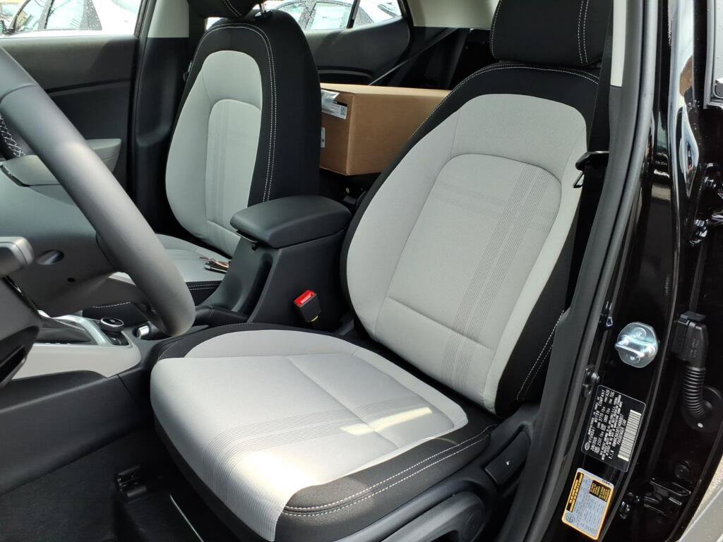 New 2026 Hyundai Venue SEL FWD image 5