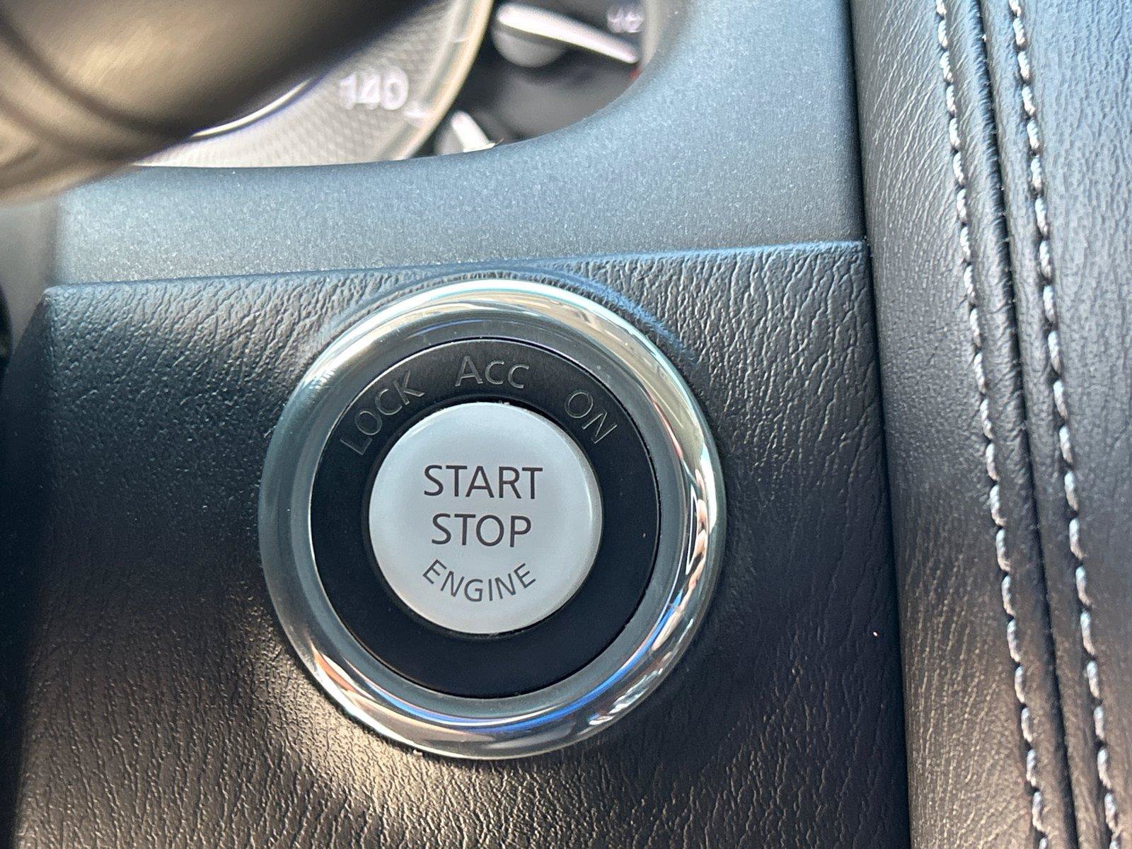 Used 2015 INFINITI QX80 4WD w/ Deluxe Technology Package image 26