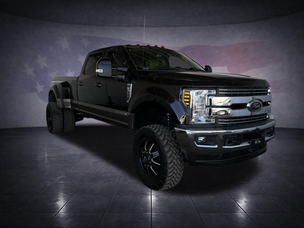 Used 2018 Ford F350 Lariat w/ Lariat Ultimate Package image 6