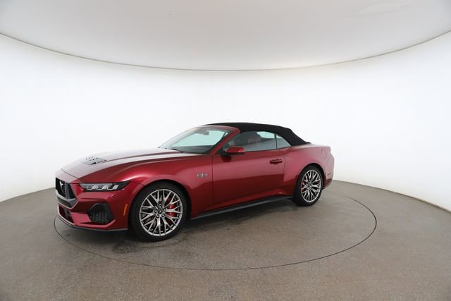 Used 2025 Ford Mustang GT Premium image 4