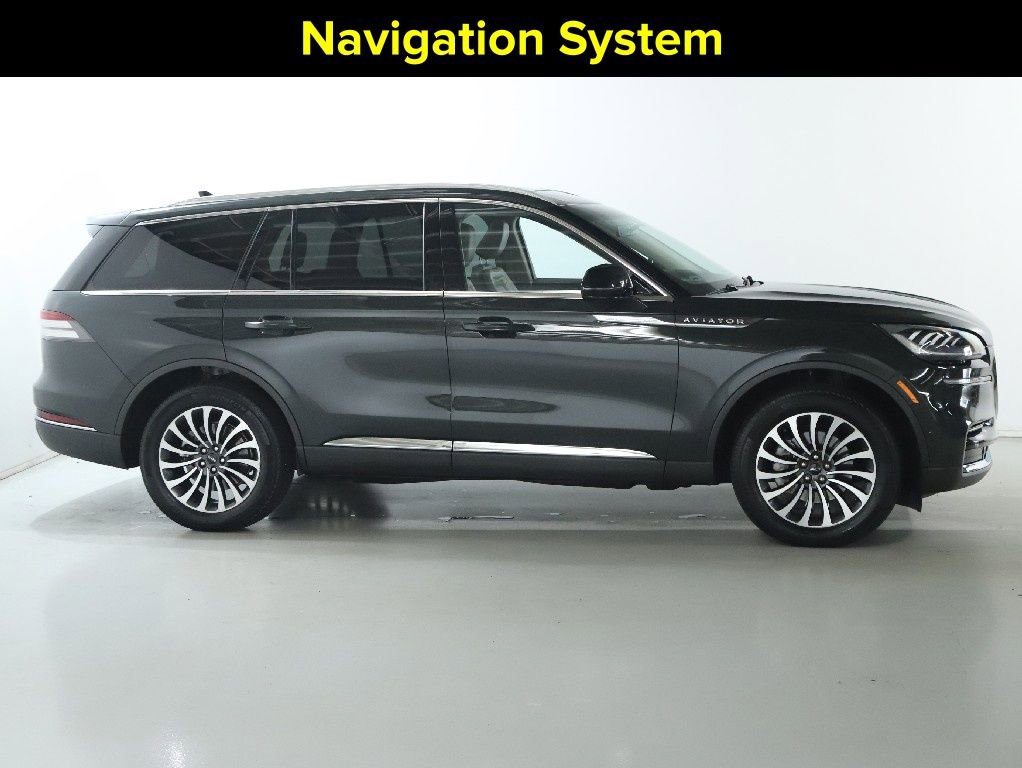 Certified 2023 Lincoln Aviator Reserve w/ Equipment Group 201A image 11