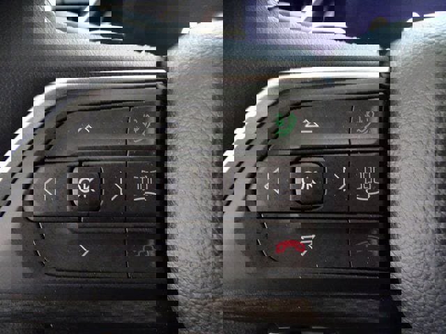 Certified 2023 Jeep Grand Cherokee Altitude image 7