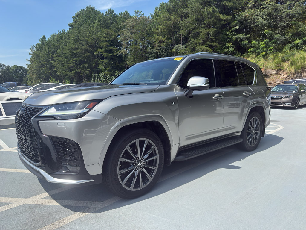 Used 2022 Lexus LX 600 F Sport AWD/4WD video 1