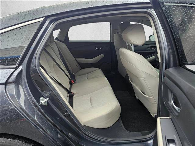 Used 2023 Honda Accord EX image 11