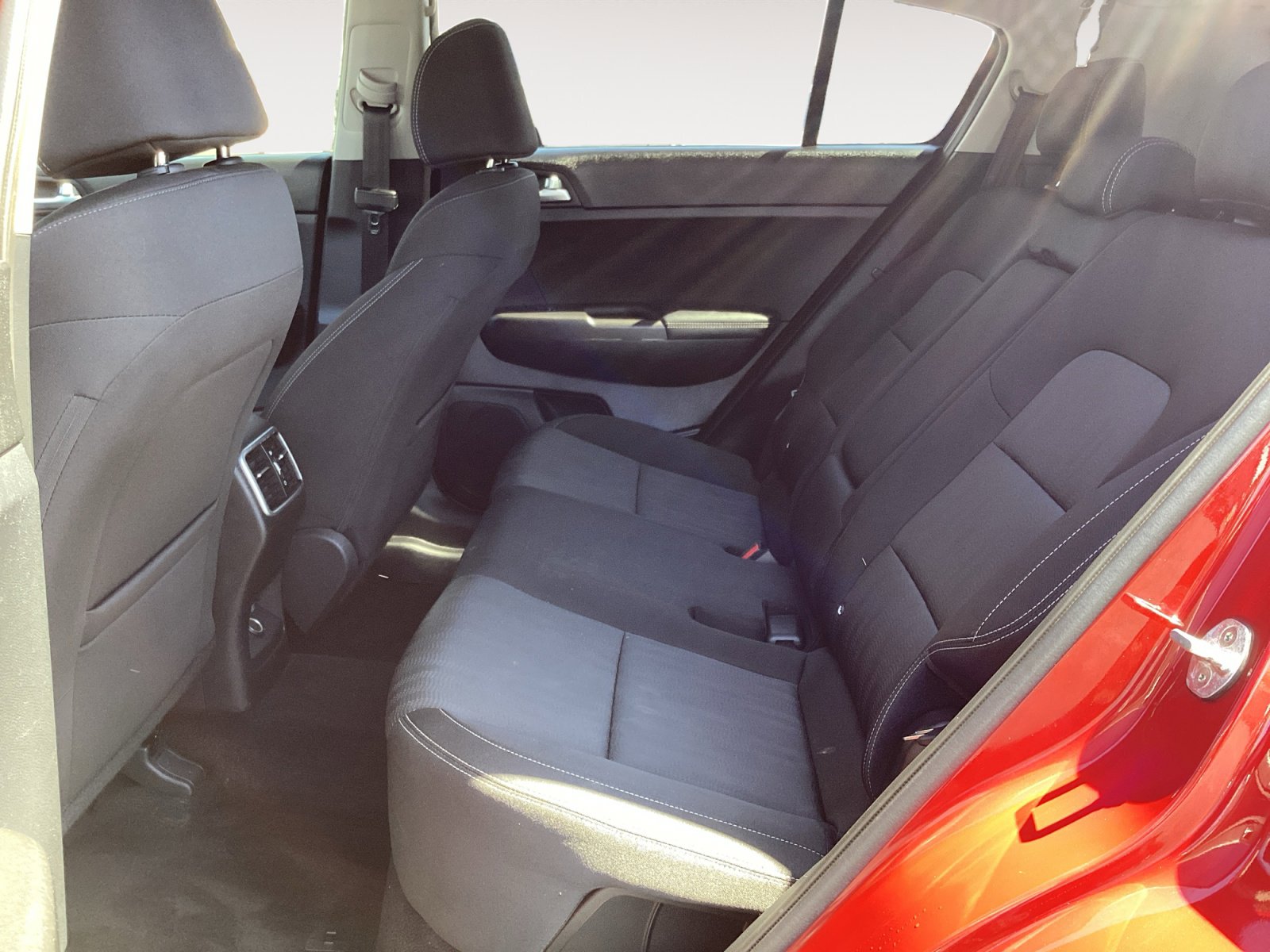 Used 2020 Kia Sportage LX FWD image 26