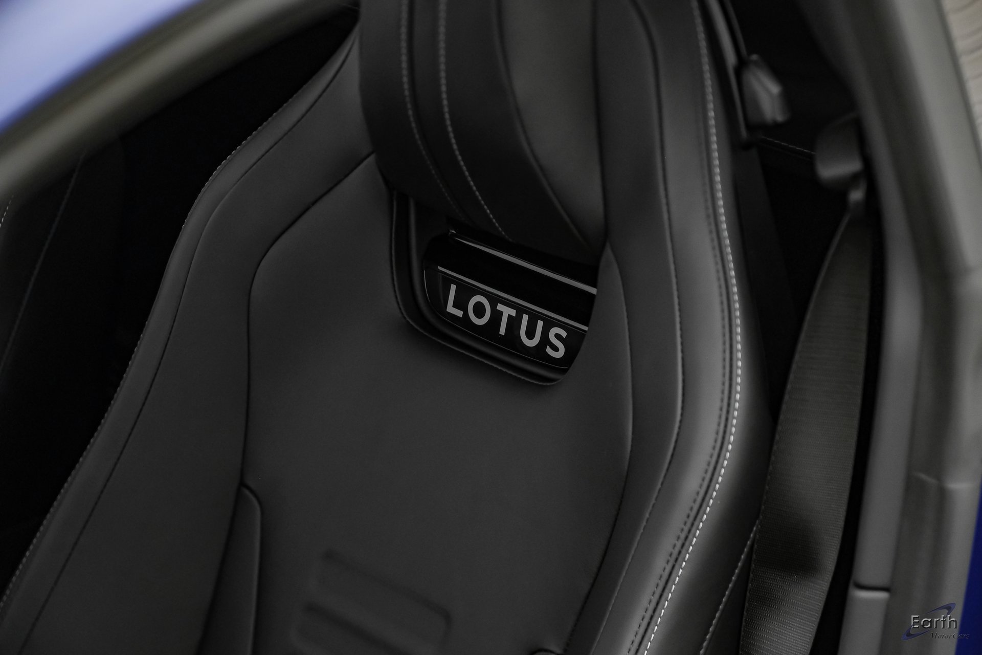New 2025 Lotus Emira image 40