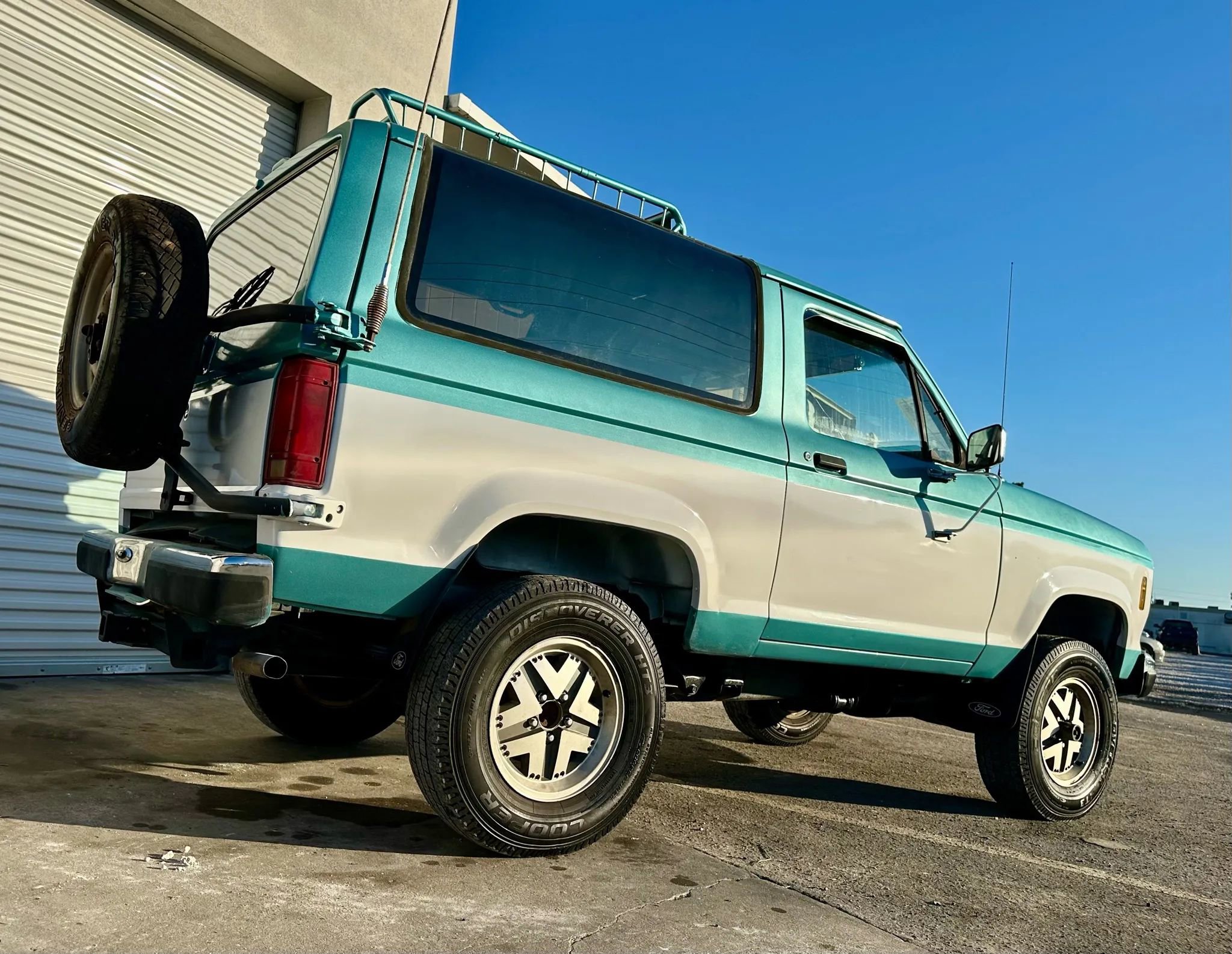 Used 1987 Ford Bronco II 4WD image 3