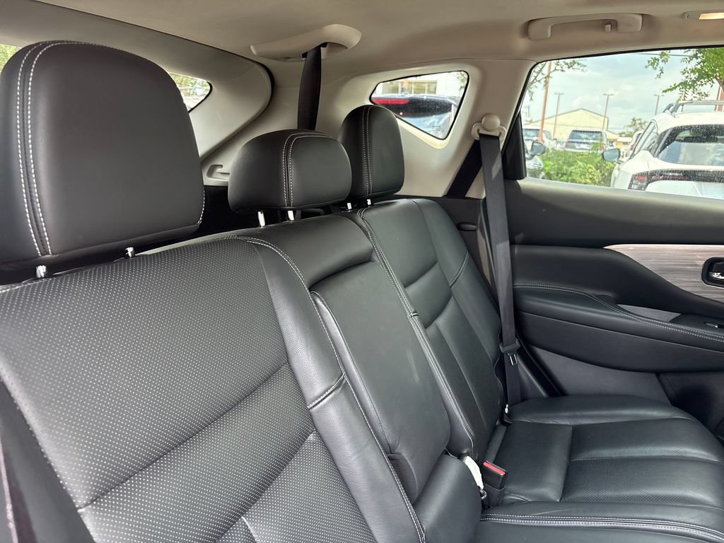Used 2015 Nissan Murano Platinum w/ Platinum Technology Package AWD/4WD image 25