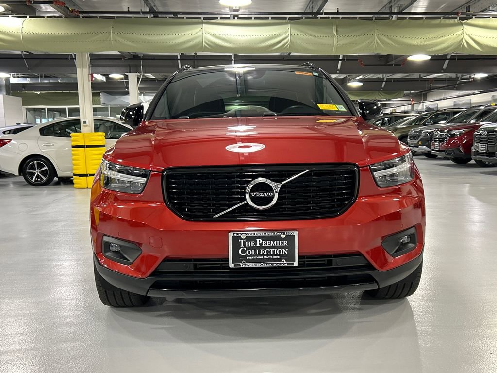 Used 2019 Volvo XC40 T5 R-Design AWD/4WD image 6