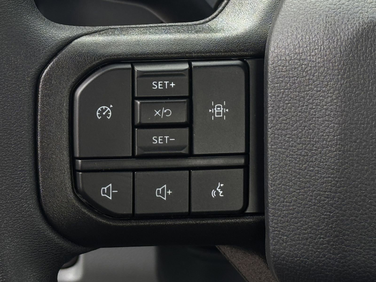 New 2026 Ford F550 4x4 Regular Cab Super Duty image 14