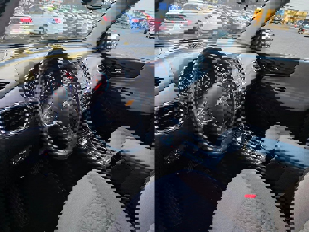 Used 2022 Chevrolet Equinox LT image 10