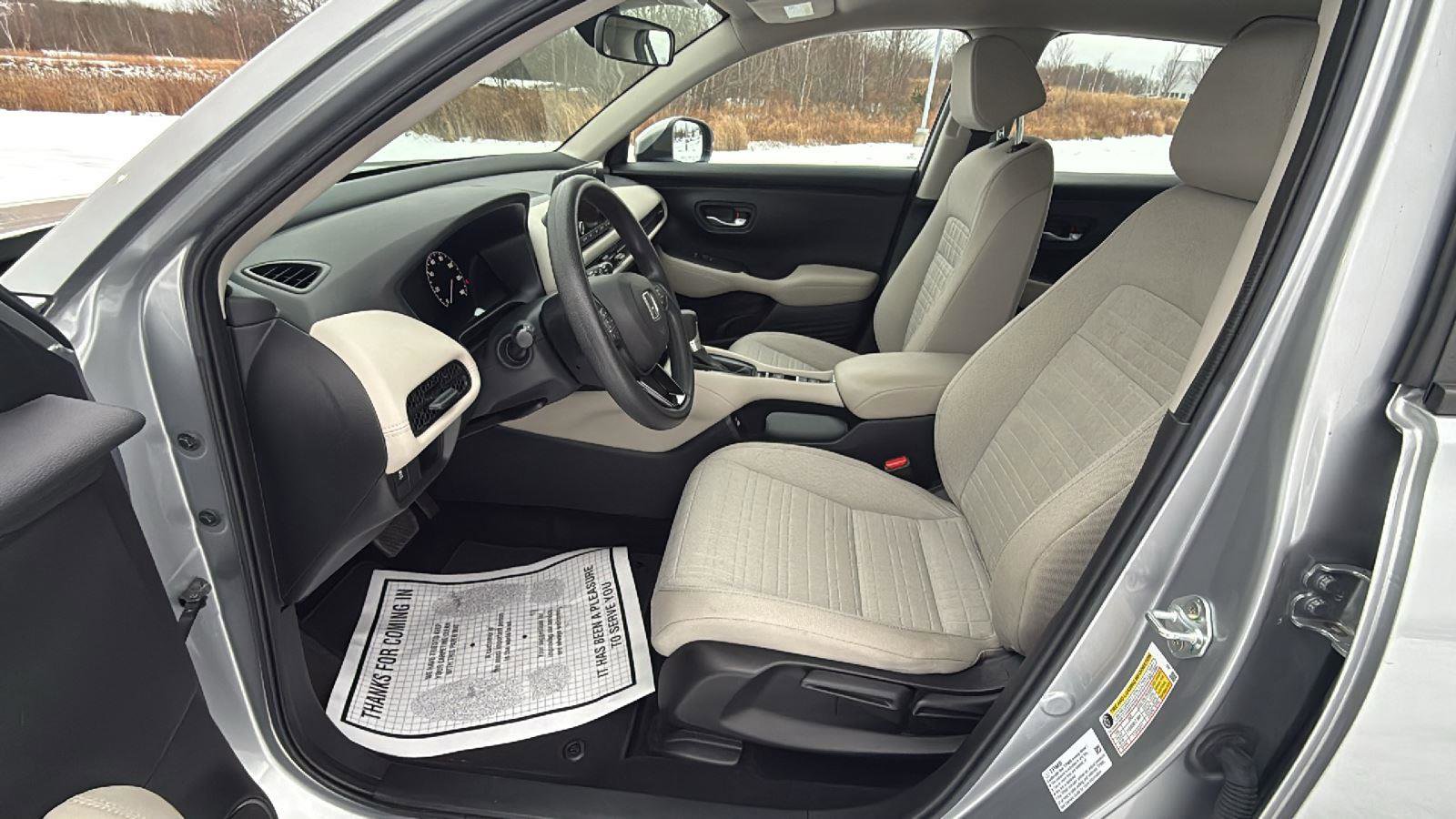 Used 2023 Honda HR-V LX image 25