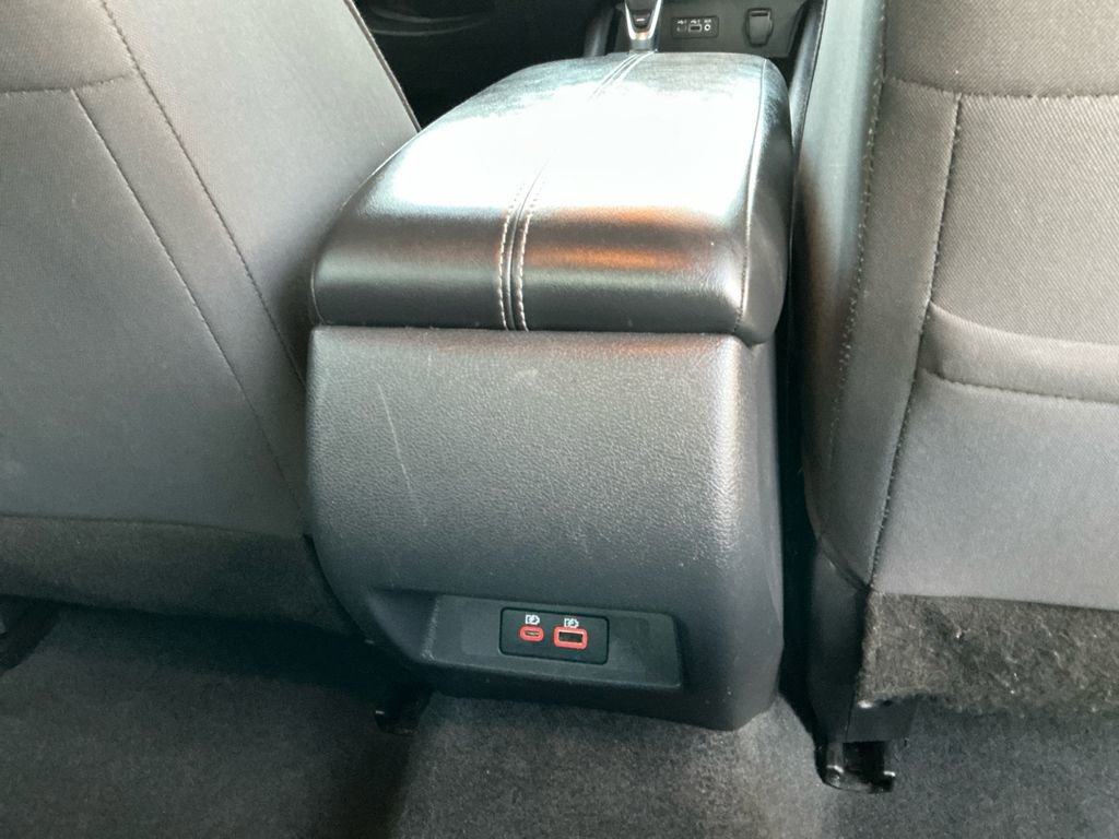 Used 2024 Nissan Altima 2.5 SV image 20