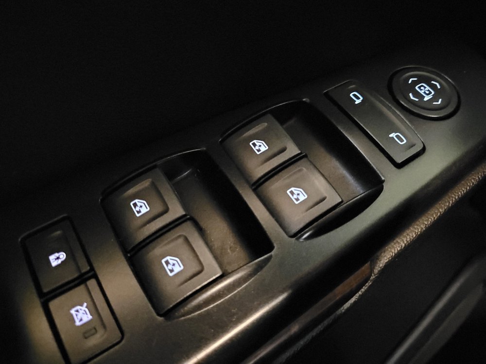 Used 2020 Chevrolet Tahoe LS w/ Enhanced Driver Alert Package RWD image 27