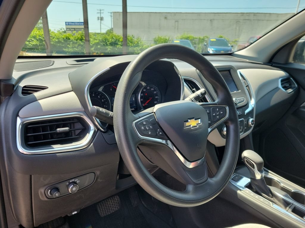 Used 2024 Chevrolet Equinox LS w/ LS Convenience Package AWD/4WD image 19