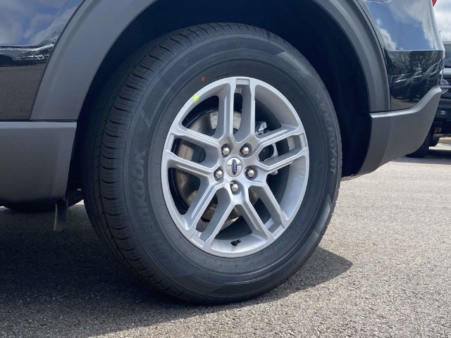 New 2026 Ford Explorer Active RWD image 21