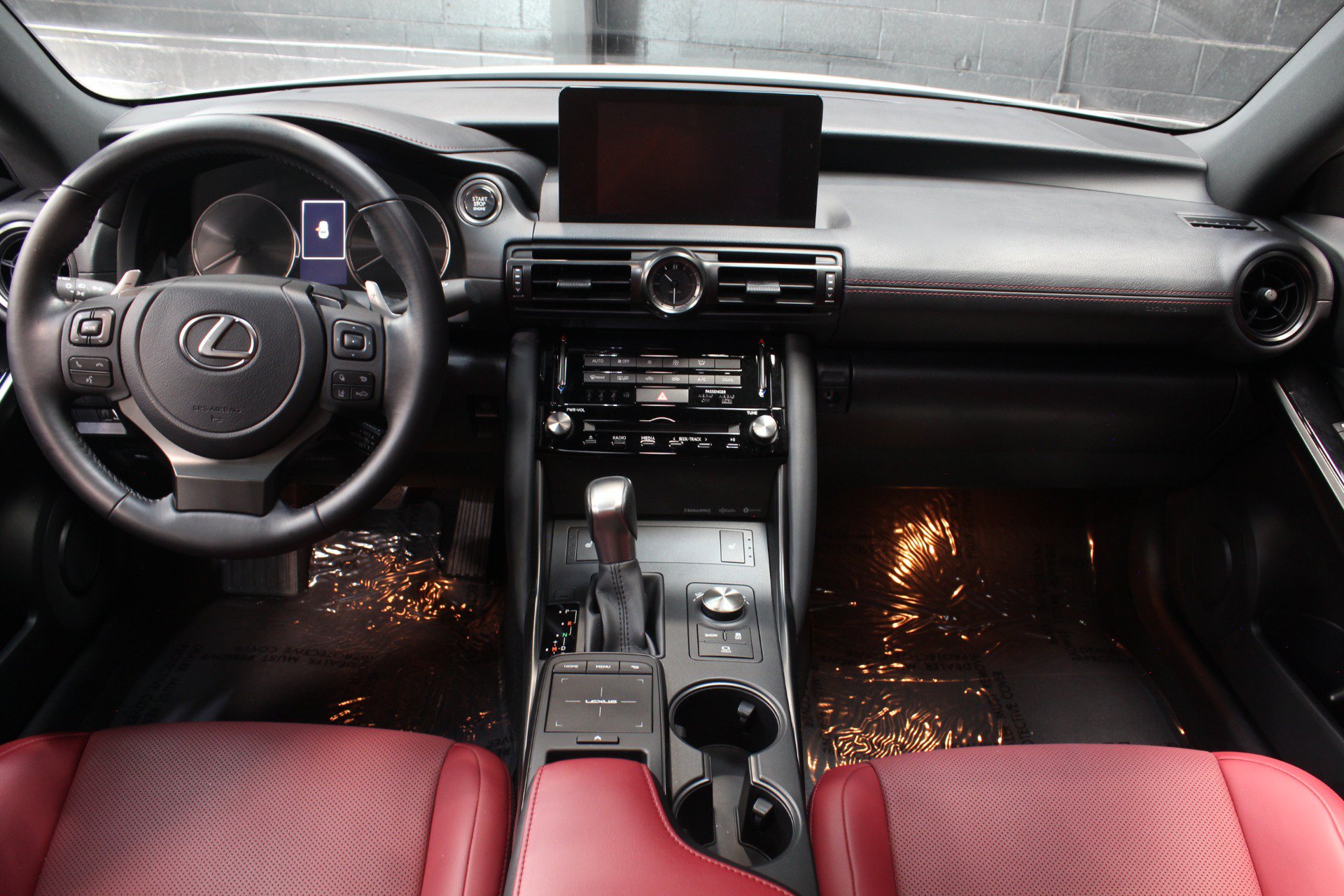 Used 2024 Lexus IS 350 F Sport RWD image 31