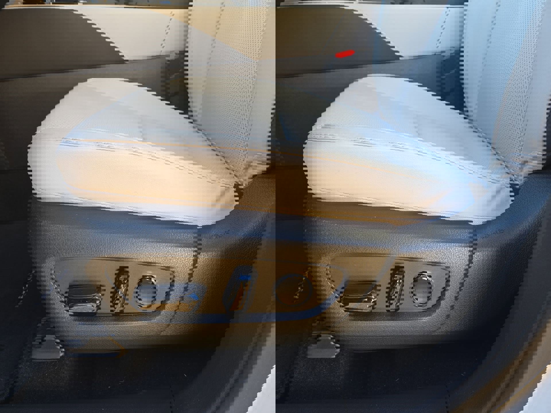 Certified 2023 Lexus RX 350 Premium w/ Cold Area Package image 17