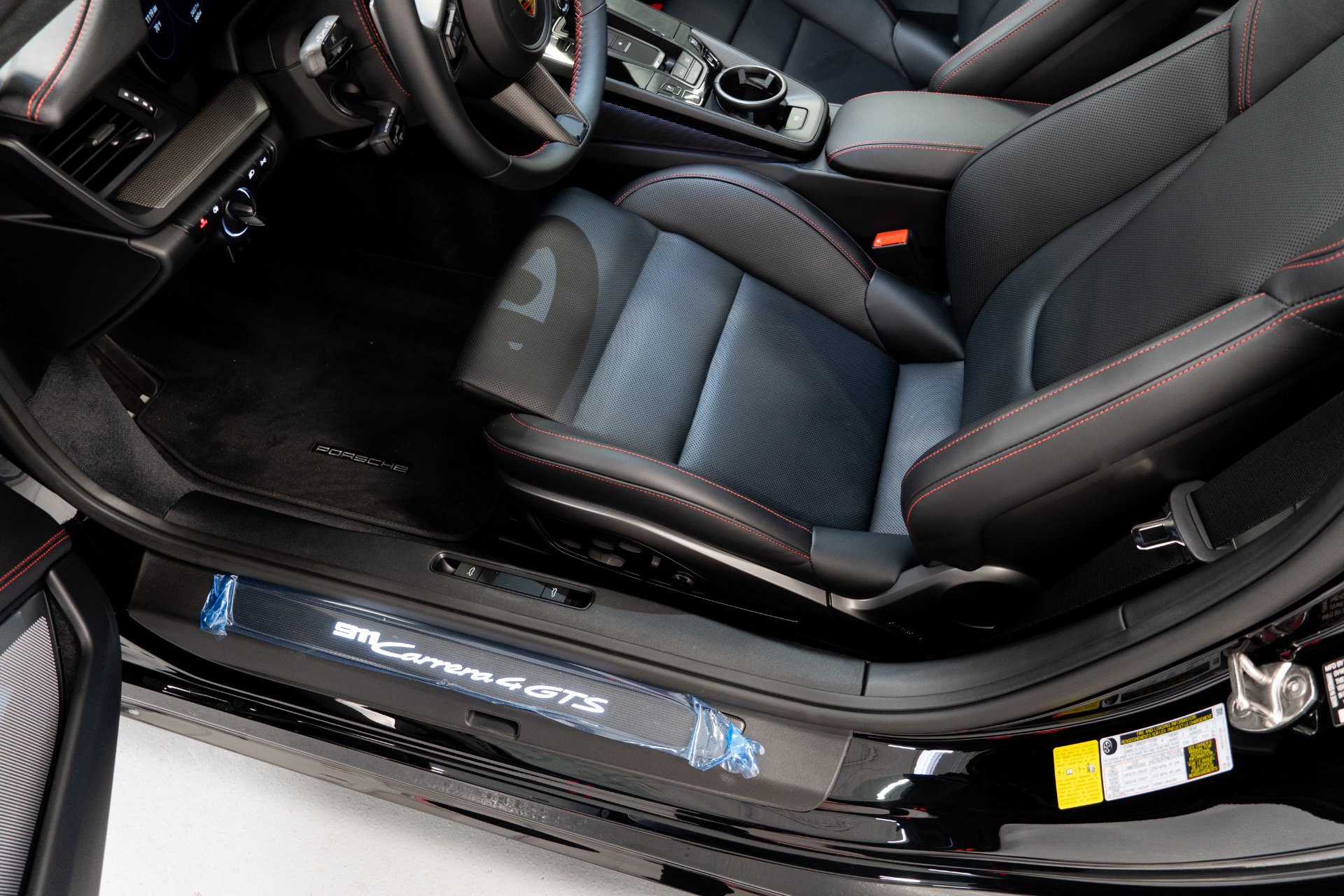 Used 2024 Porsche 911 Carrera 4 GTS image 13