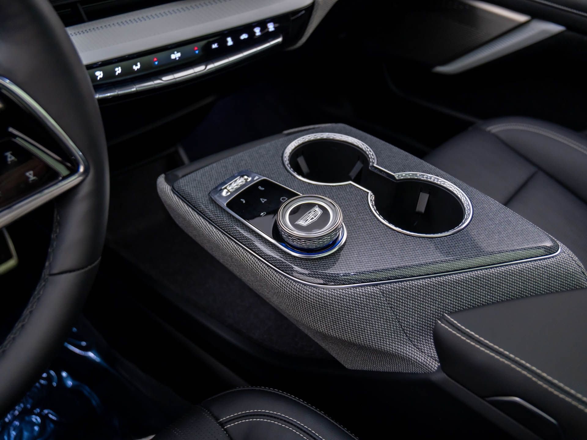 Certified 2025 Cadillac Optiq Sport 2 w/ LPO, Floor Liner Package image 13