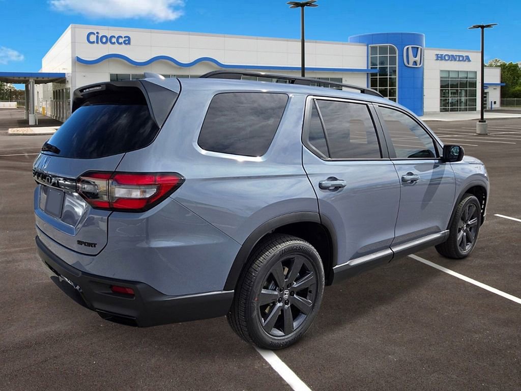 New 2026 Honda Pilot Sport image 4