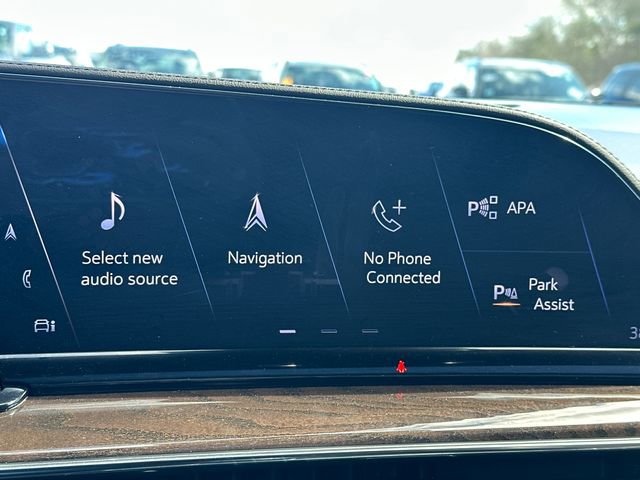 Used 2023 Cadillac Escalade Sport Platinum w/ LPO, ONYX Package image 34