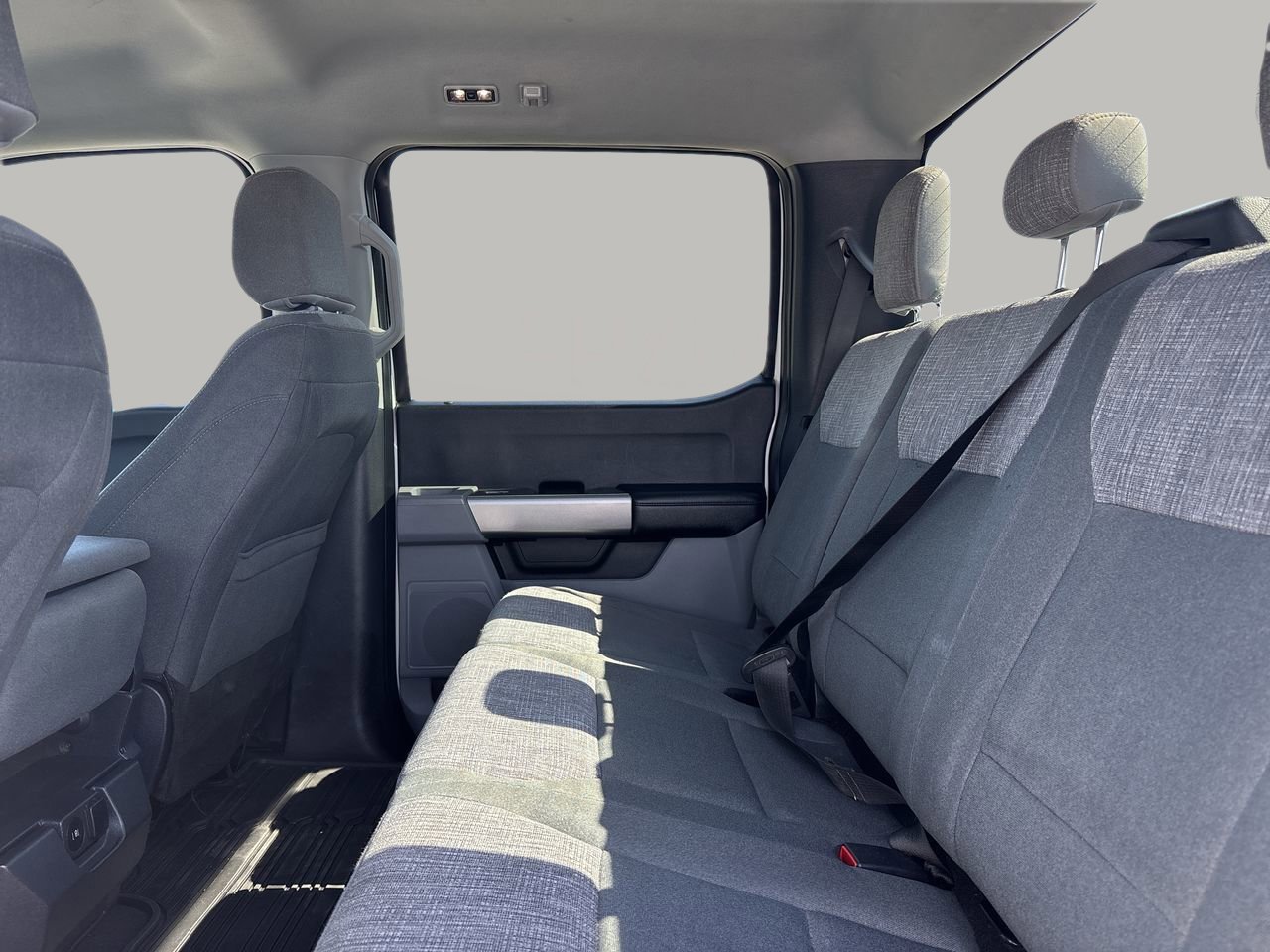 Used 2024 Ford F250 XLT w/ FX4 Off-Road Package image 15