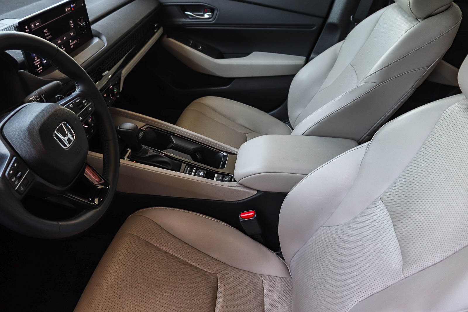 Certified 2024 Honda Accord EX-L image 22