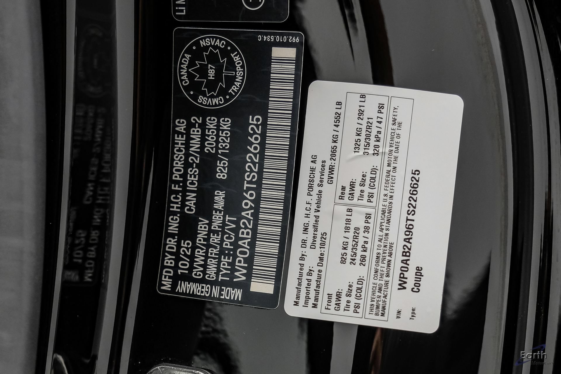 Used 2026 Porsche 911 Carrera 4 GTS AWD/4WD image 98