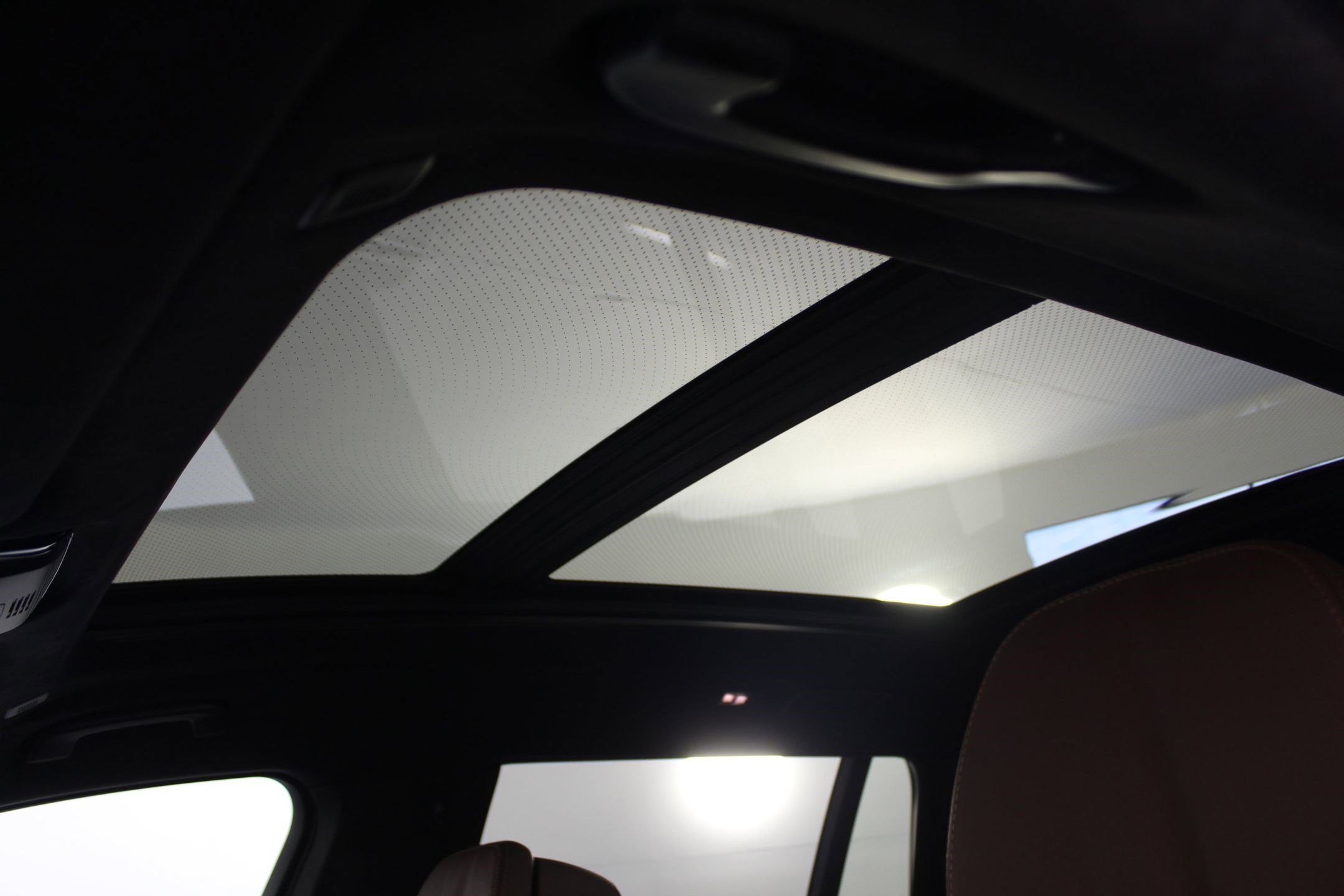 New 2026 BMW X7 M60i image 12