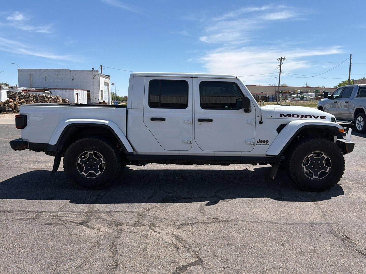 Used 2021 Jeep Gladiator Mojave AWD/4WD image 5