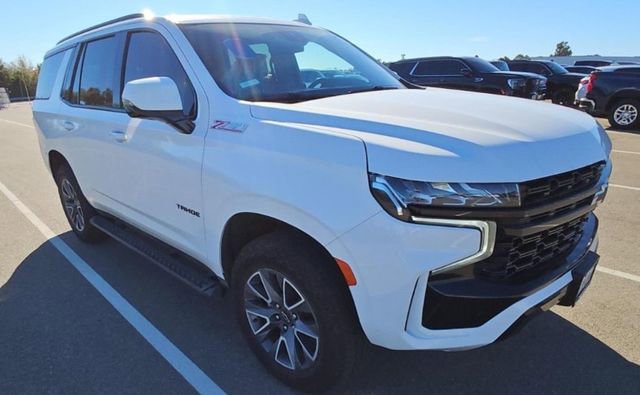 Used 2024 Chevrolet Tahoe Z71 w/ Luxury Package image 2