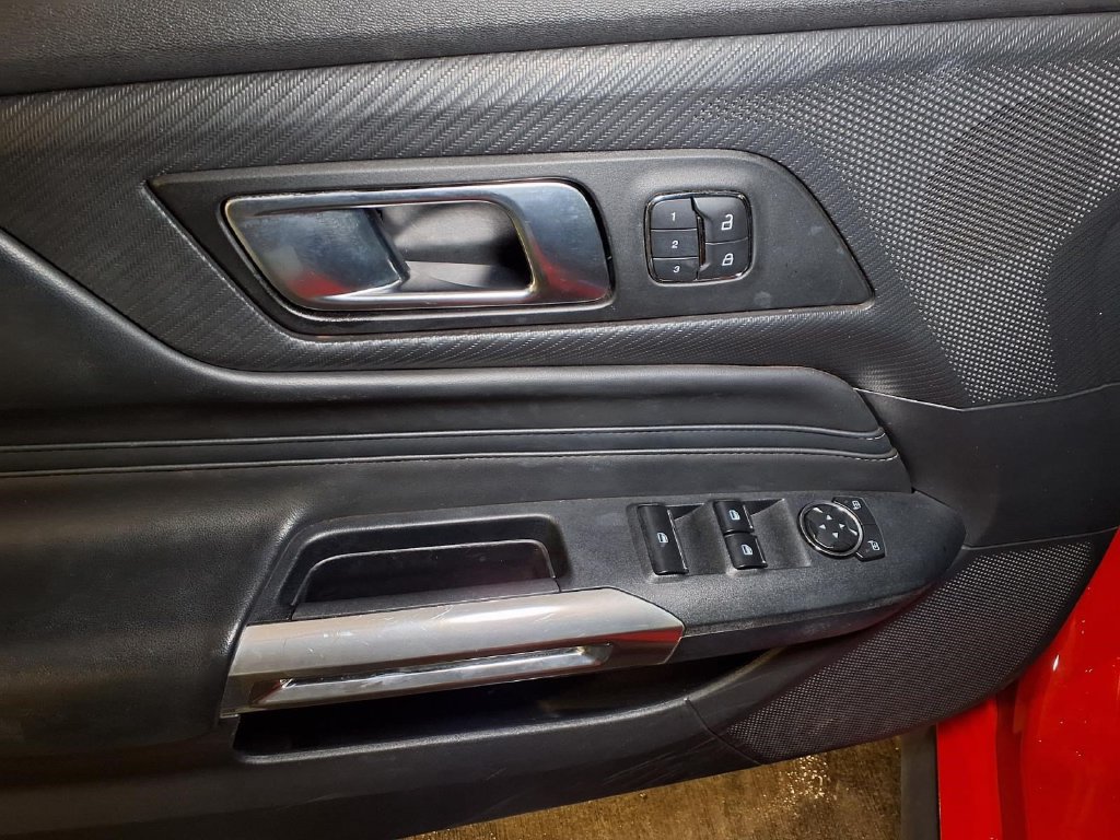 Used 2024 Ford Mustang Premium RWD image 17