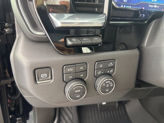 New 2025 Chevrolet Silverado 1500 LTZ image 27