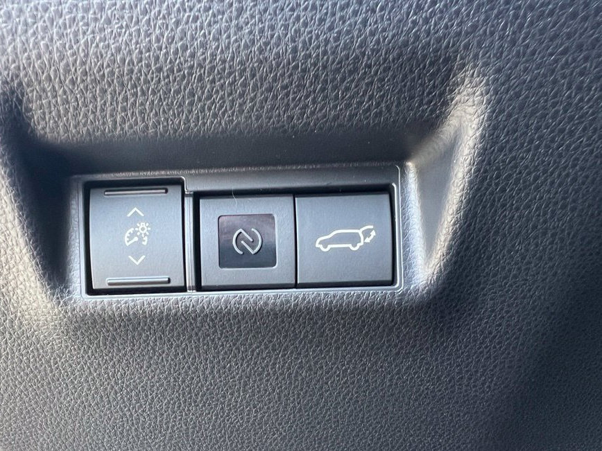 New 2026 Toyota RAV4 XSE AWD/4WD image 35