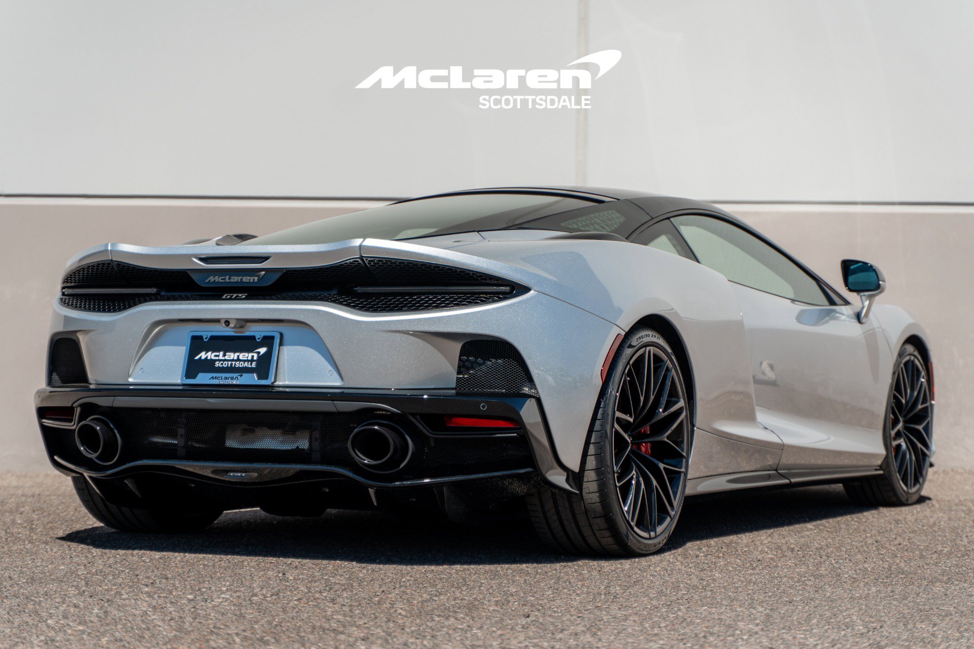 New 2026 McLaren GTS image 7