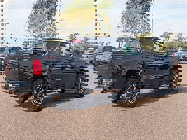Used 2022 Chevrolet Colorado Z71 image 5