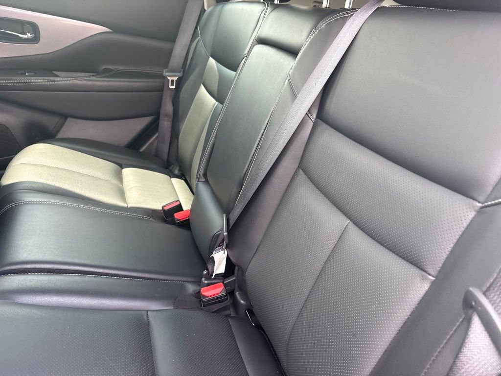 Used 2023 Nissan Murano SL AWD/4WD image 32
