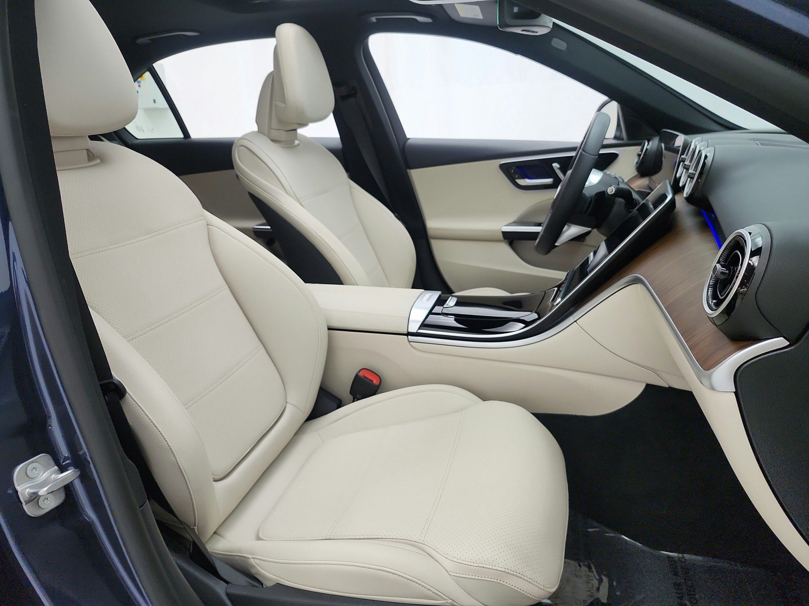 Certified 2024 Mercedes-Benz C 300 Sedan image 20