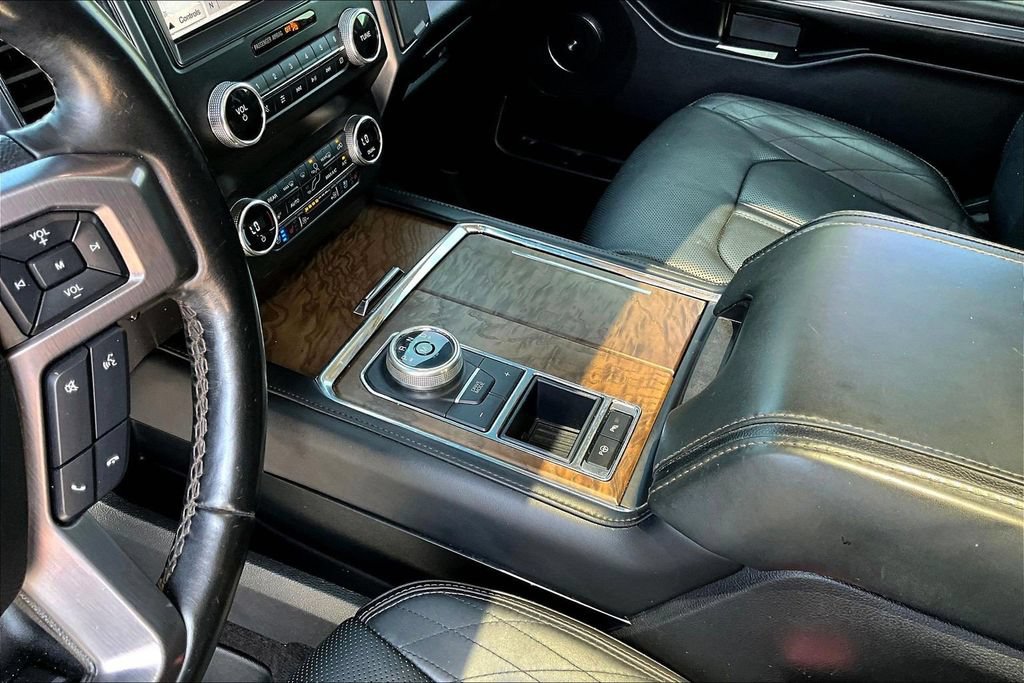 Certified 2019 Ford Expedition Platinum RWD image 20