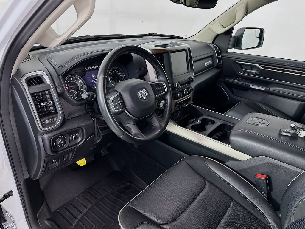 Used 2022 RAM 1500 Laramie AWD/4WD image 29