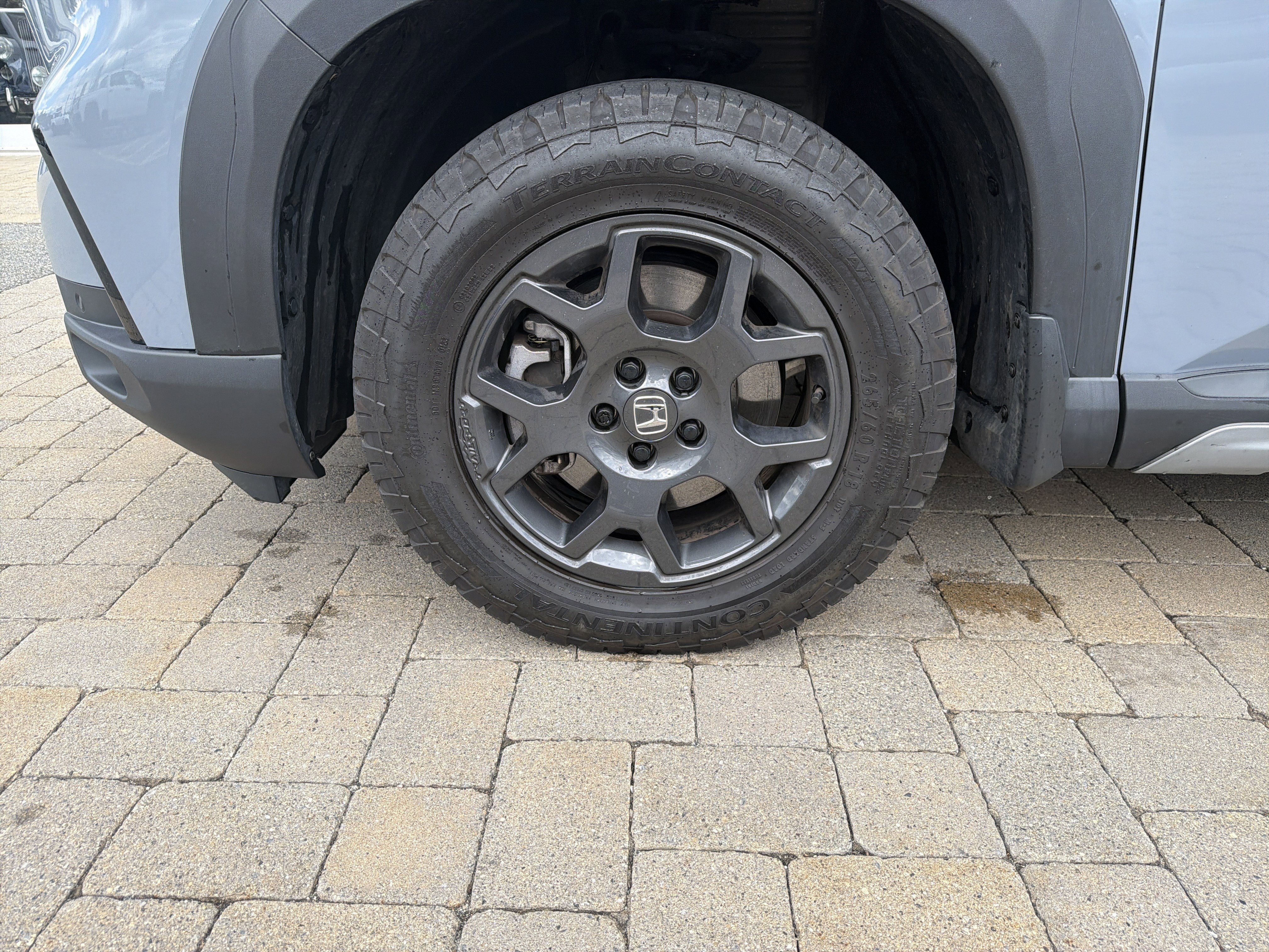 Used 2023 Honda Pilot TrailSport image 6