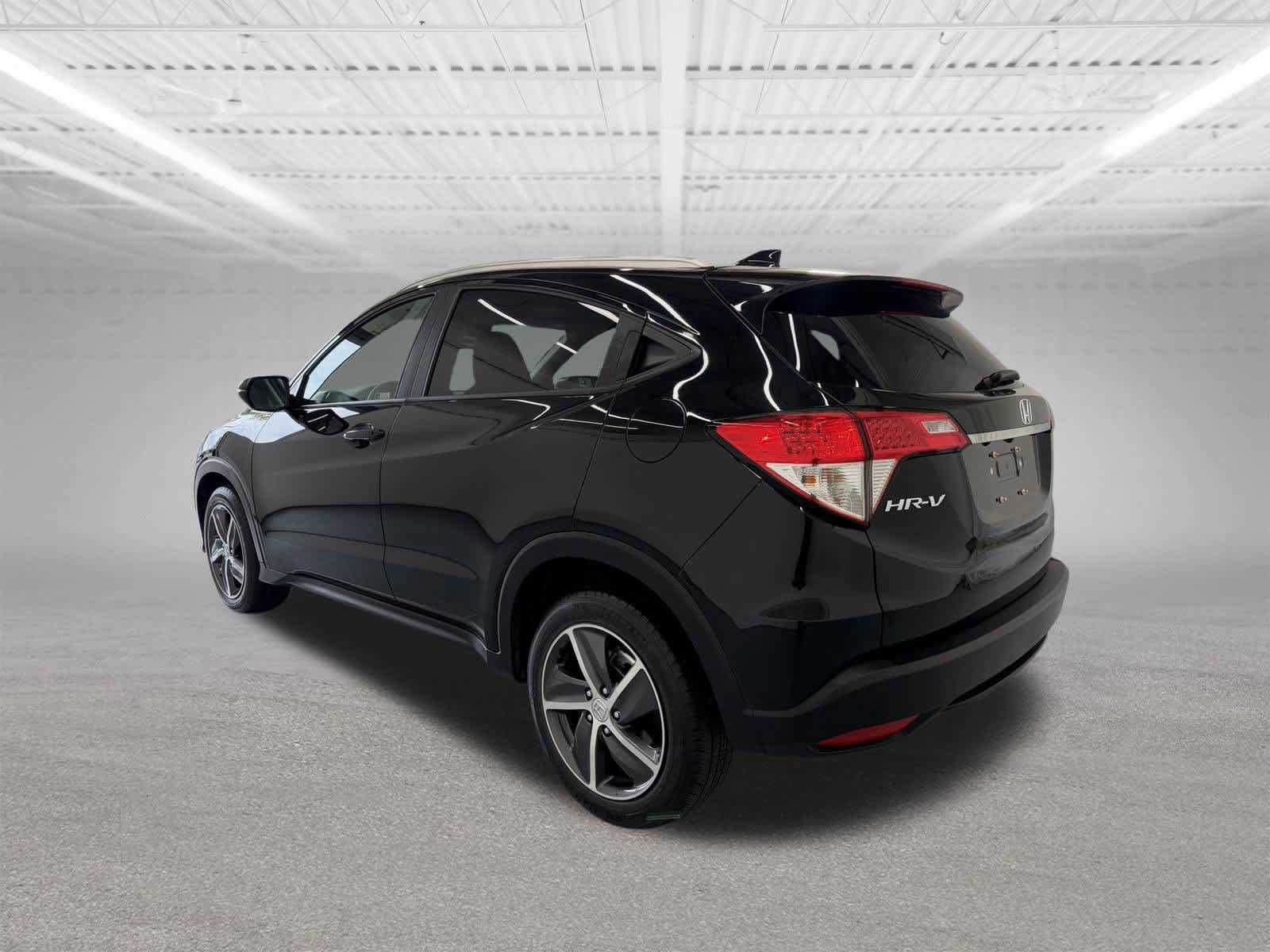Used 2022 Honda HR-V EX image 3
