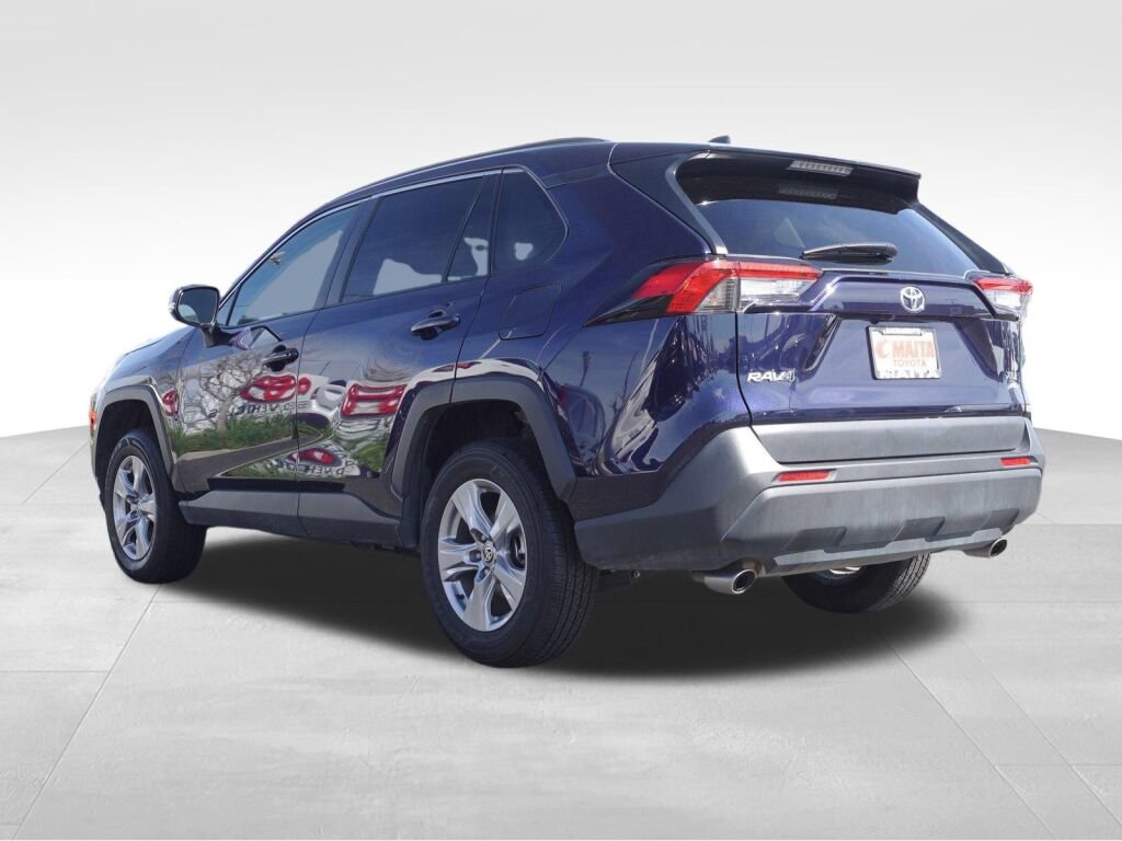 Used 2025 Toyota RAV4 XLE image 6